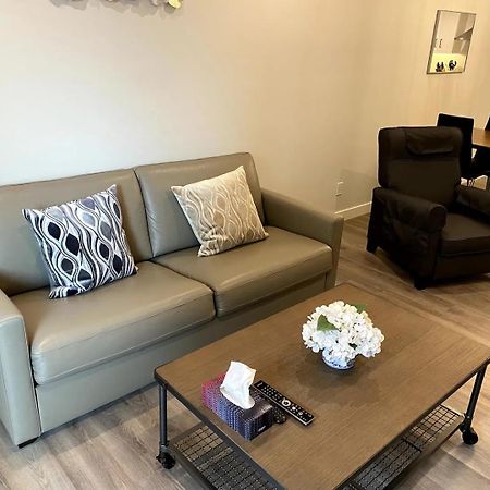 Luxury Unit In The Heart Of Canmore Esterno foto